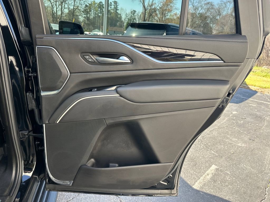 Used 2024 Cadillac Escalade Sport w/ Touring Package image 16