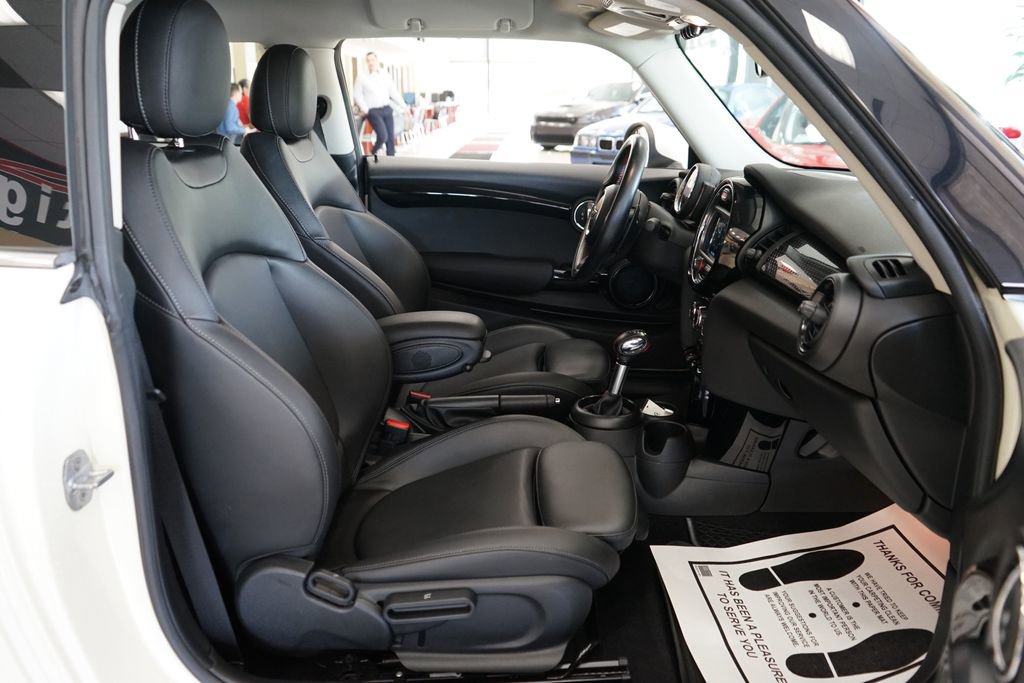 Used 2019 MINI Cooper S w/ Storage Package FWD image 40