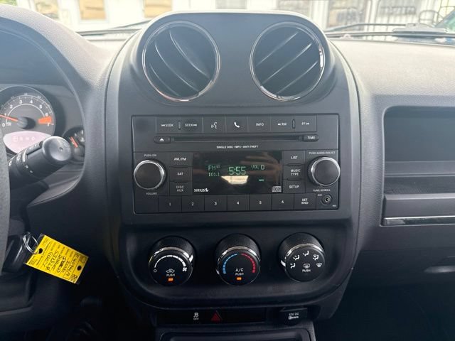 Used 2016 Jeep Patriot Sport w/ Power Value Group FWD image 10
