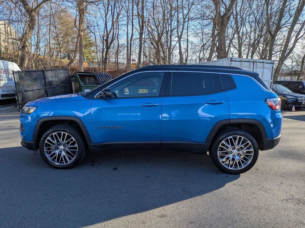 Used 2023 Jeep Compass Limited w/ Elite Group image 7