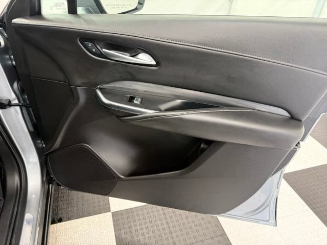 Used 2025 Cadillac XT4 Premium Luxury FWD image 23