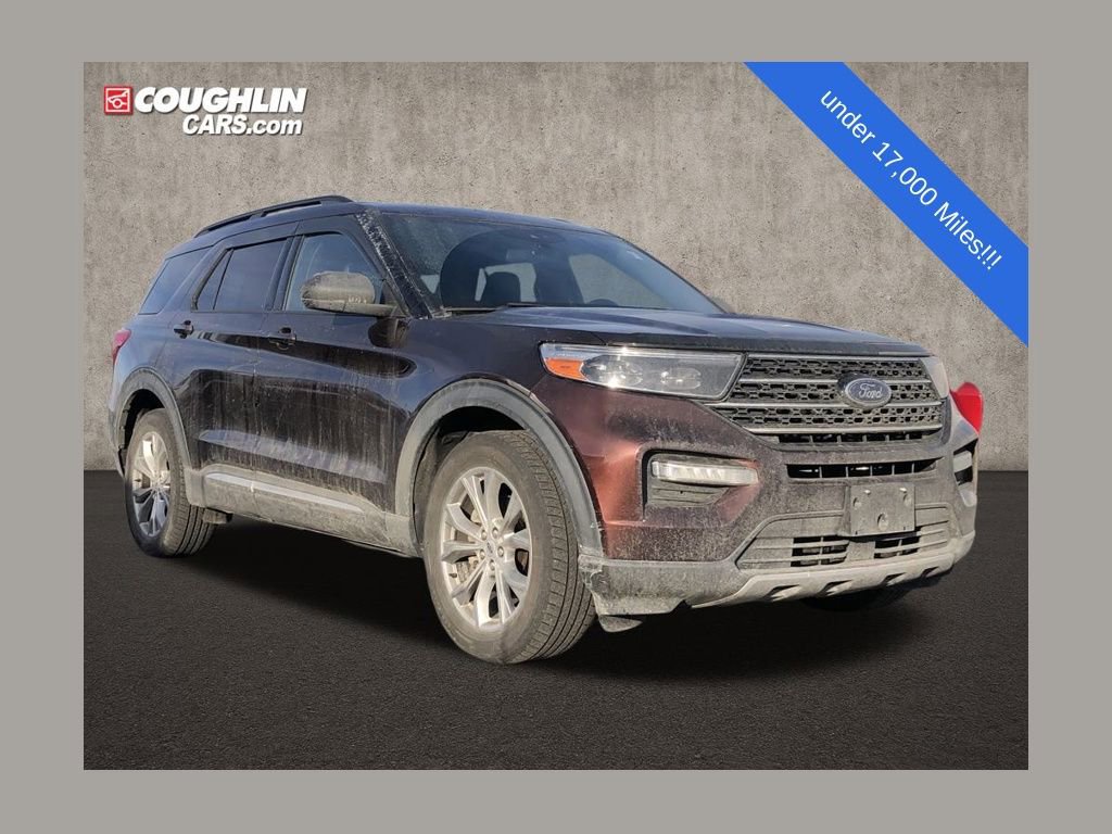 Used 2020 Ford Explorer XLT w/ Equipment Group 202A image 1