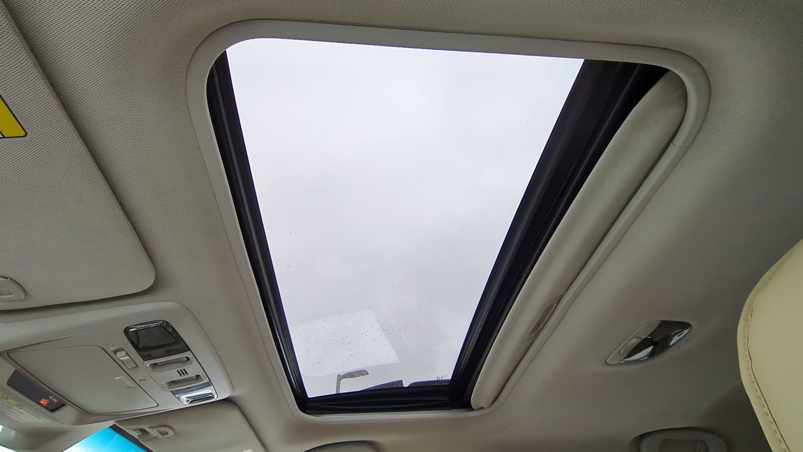 Used 2015 Subaru Outback 2.5i Limited image 18