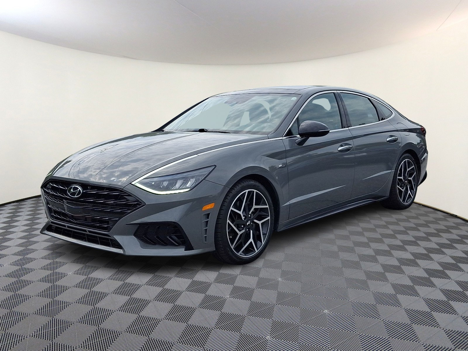 Used 2023 Hyundai Sonata N Line w/ Cargo Package FWD image 3