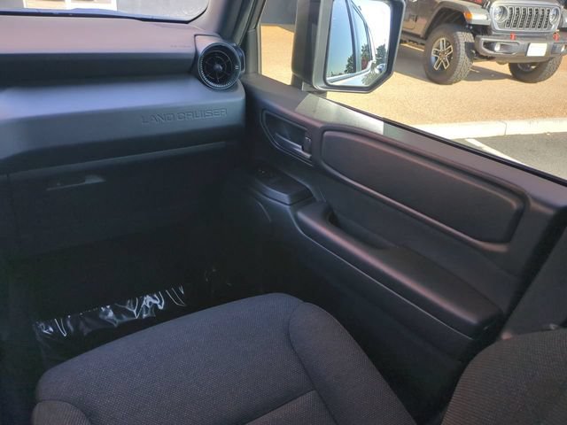Used 2025 Toyota Land Cruiser 1958 AWD/4WD image 17