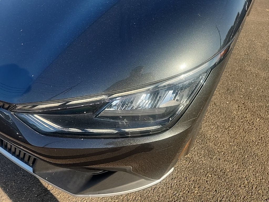 Certified 2024 Kia EV6 Light RWD image 5