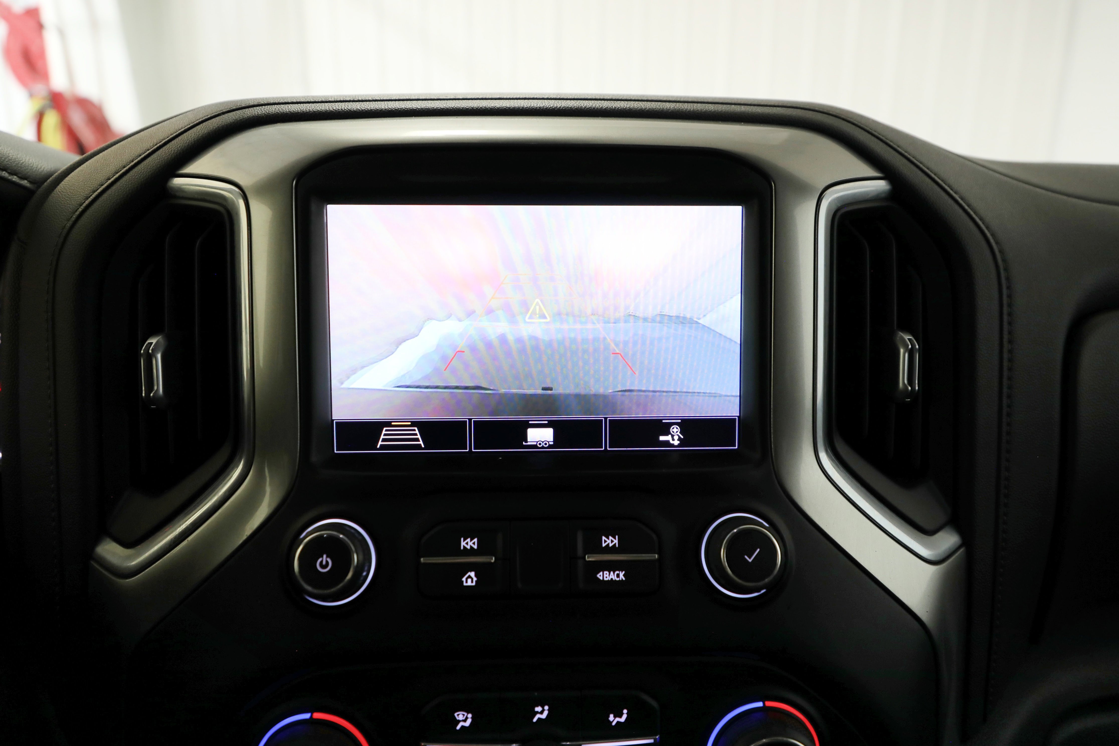 Used 2020 Chevrolet Silverado 1500 LTZ w/ LTZ Plus Package image 6