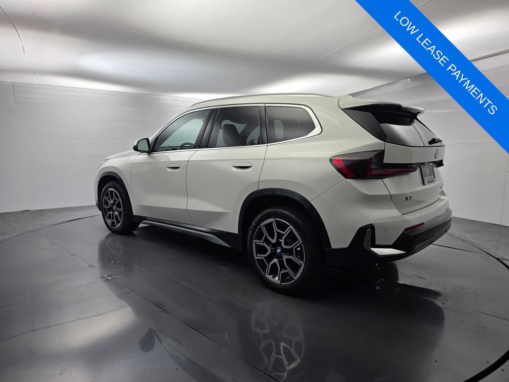 Certified 2026 BMW X1 xDrive28i AWD/4WD image 4