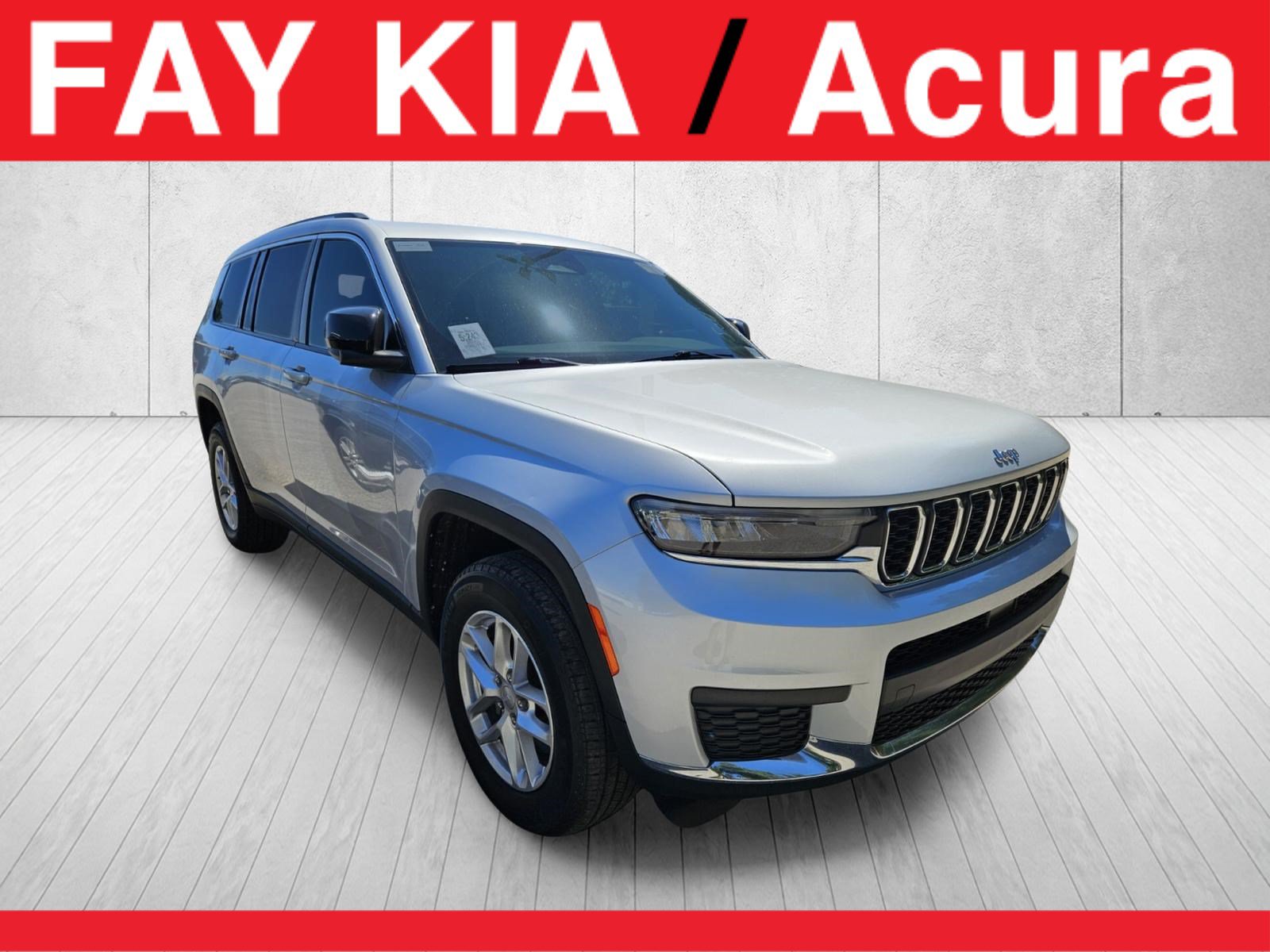 Used 2023 Jeep Grand Cherokee L Laredo