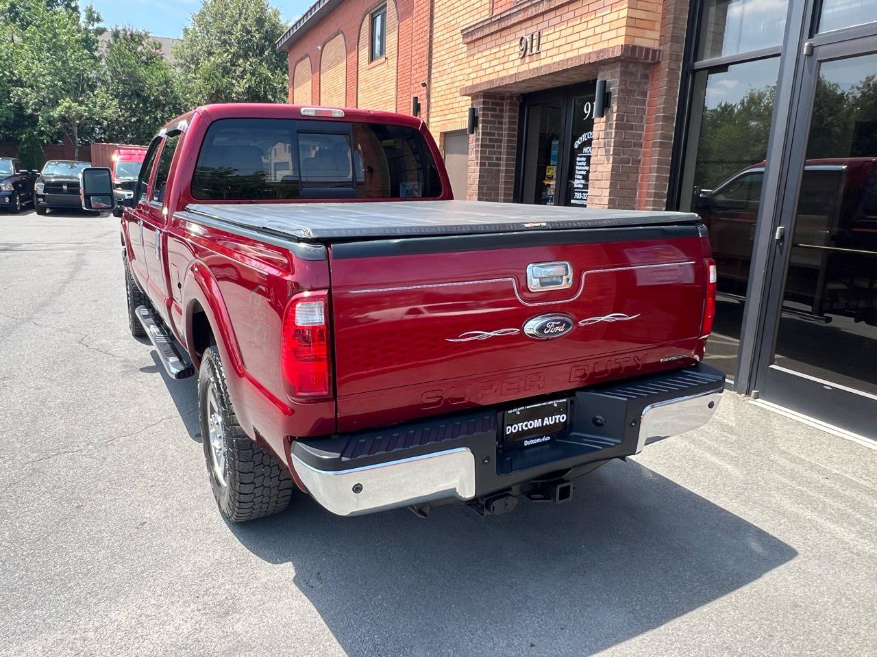Used 2015 Ford F250 Lariat w/ Lariat Interior Package AWD/4WD image 5