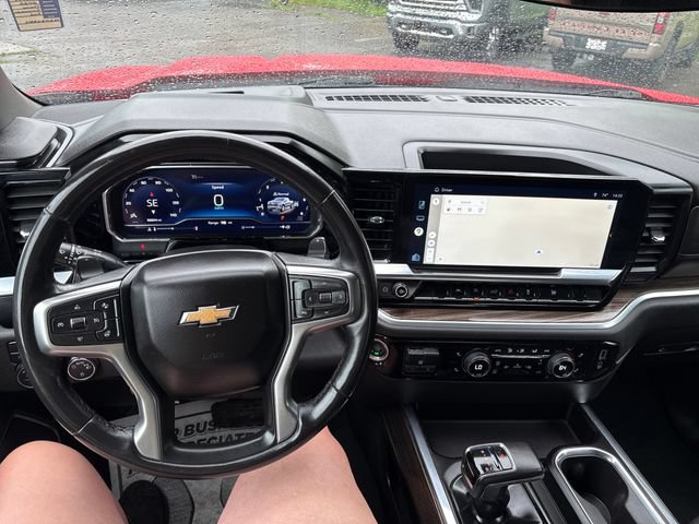 Used 2022 Chevrolet Silverado 1500 LT w/ Protection Package AWD/4WD image 10