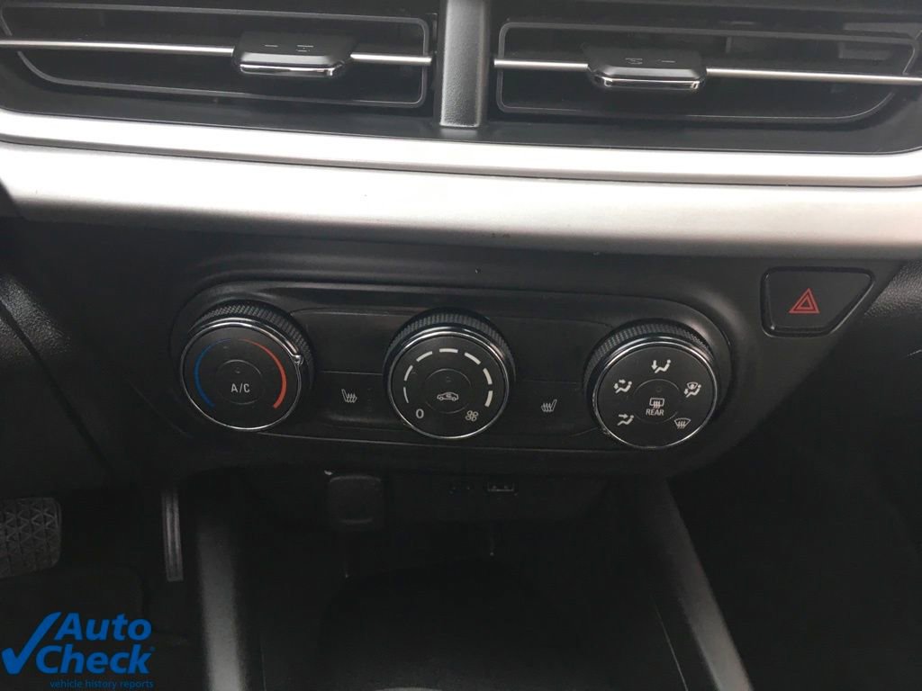 Used 2024 Chevrolet Trax LS w/ LS Convenience Package image 20