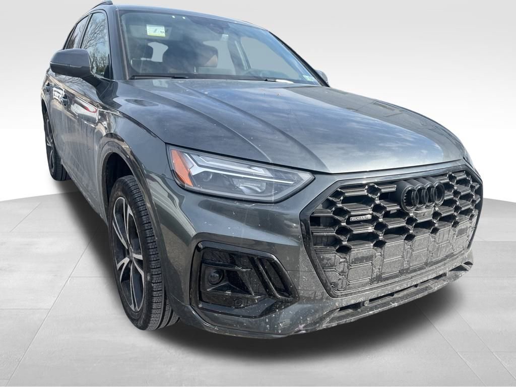 Used 2025 Audi Q5 2.0T Premium Plus image 2