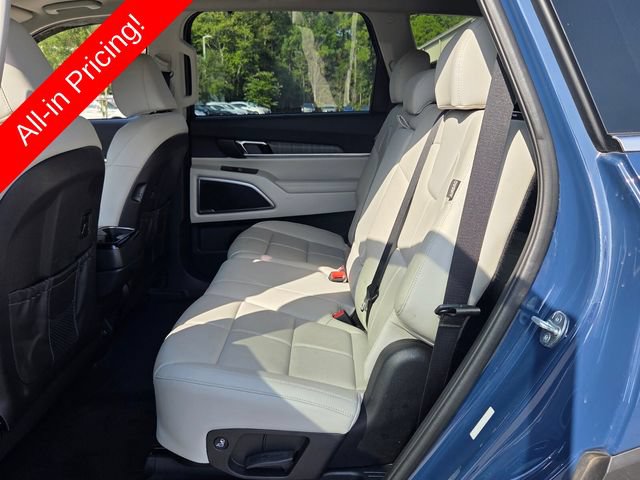 Used 2023 Kia Telluride EX FWD image 10