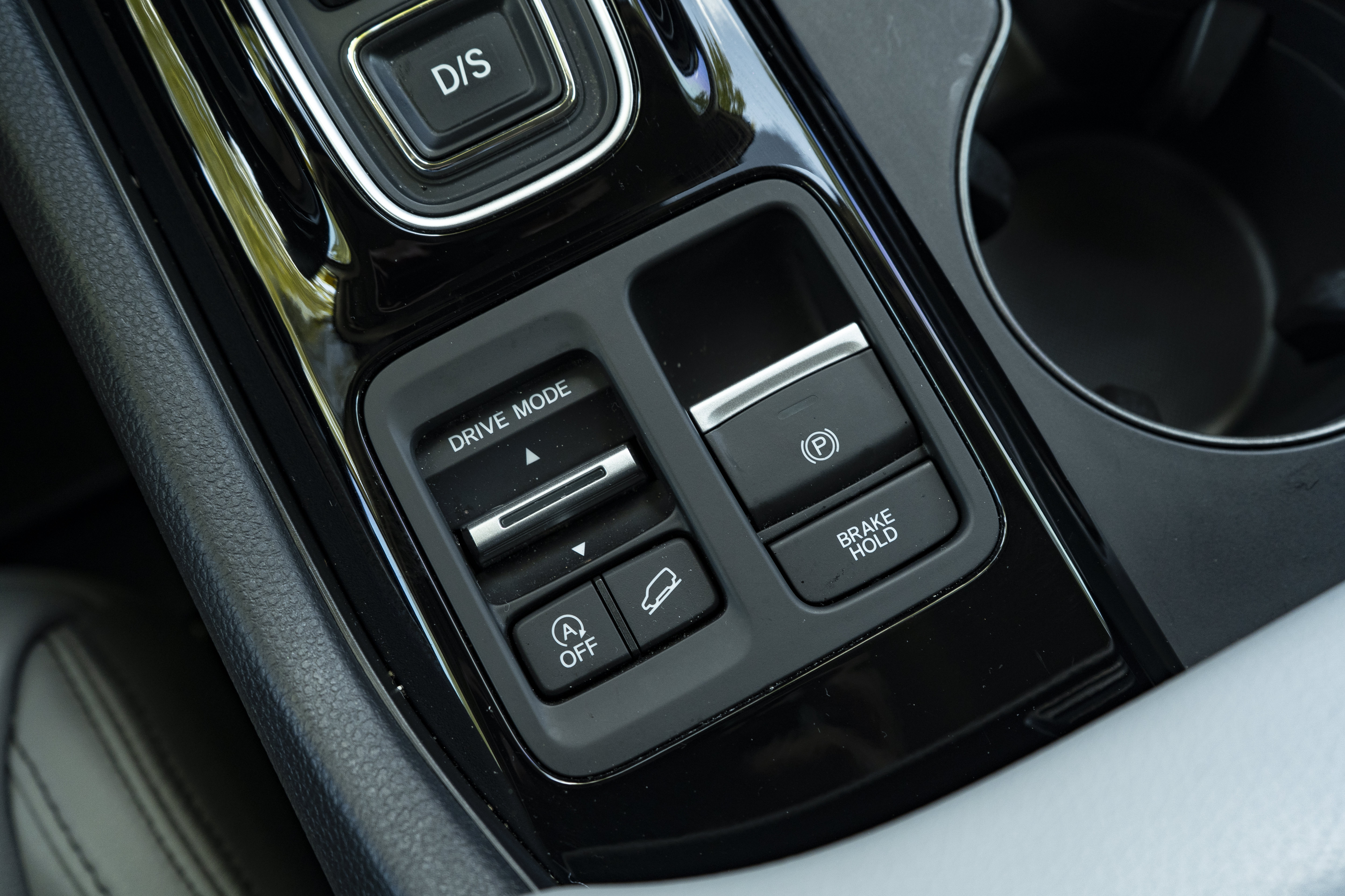 Certified 2025 Honda Pilot EX-L image 28