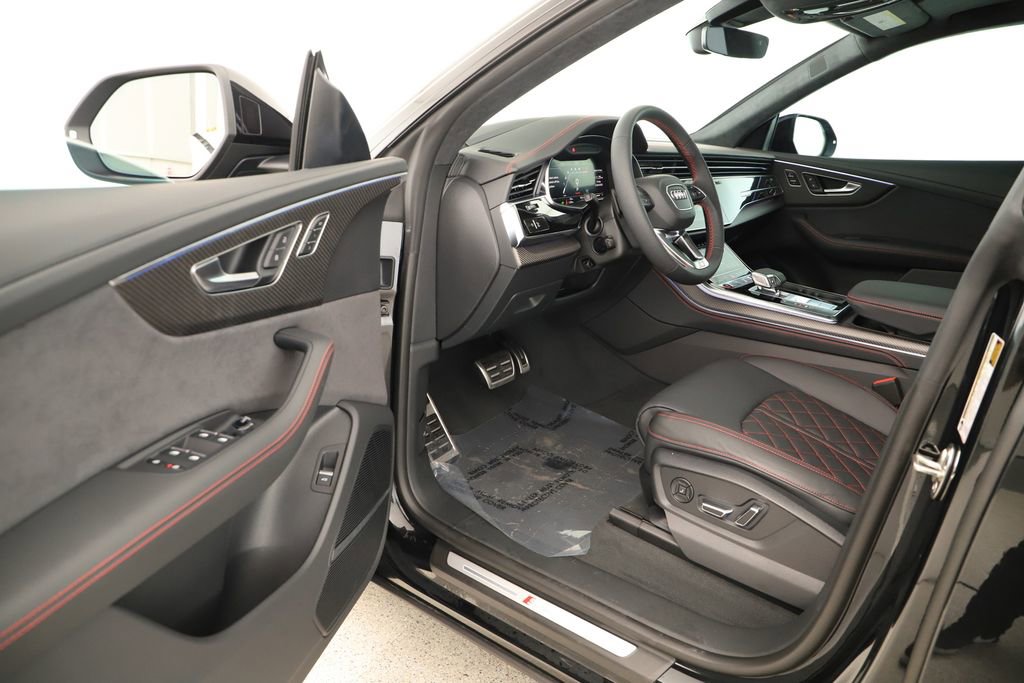 New 2026 Audi SQ8 Prestige image 14