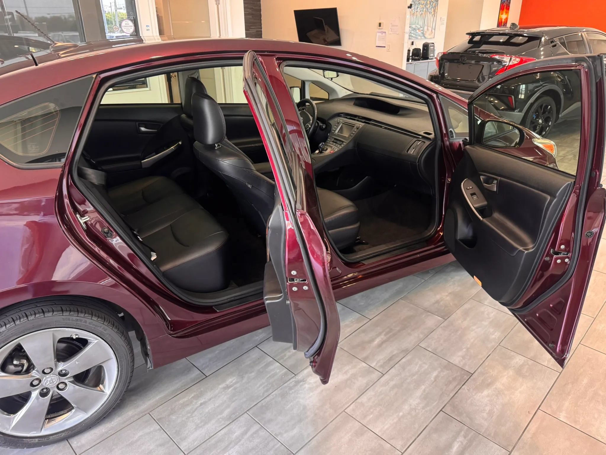 Used 2013 Toyota Prius Persona Series FWD image 16