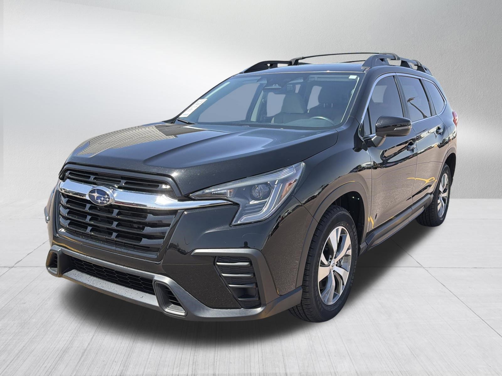 Certified 2023 Subaru Ascent Premium w/ Convenience Package AWD/4WD image 3