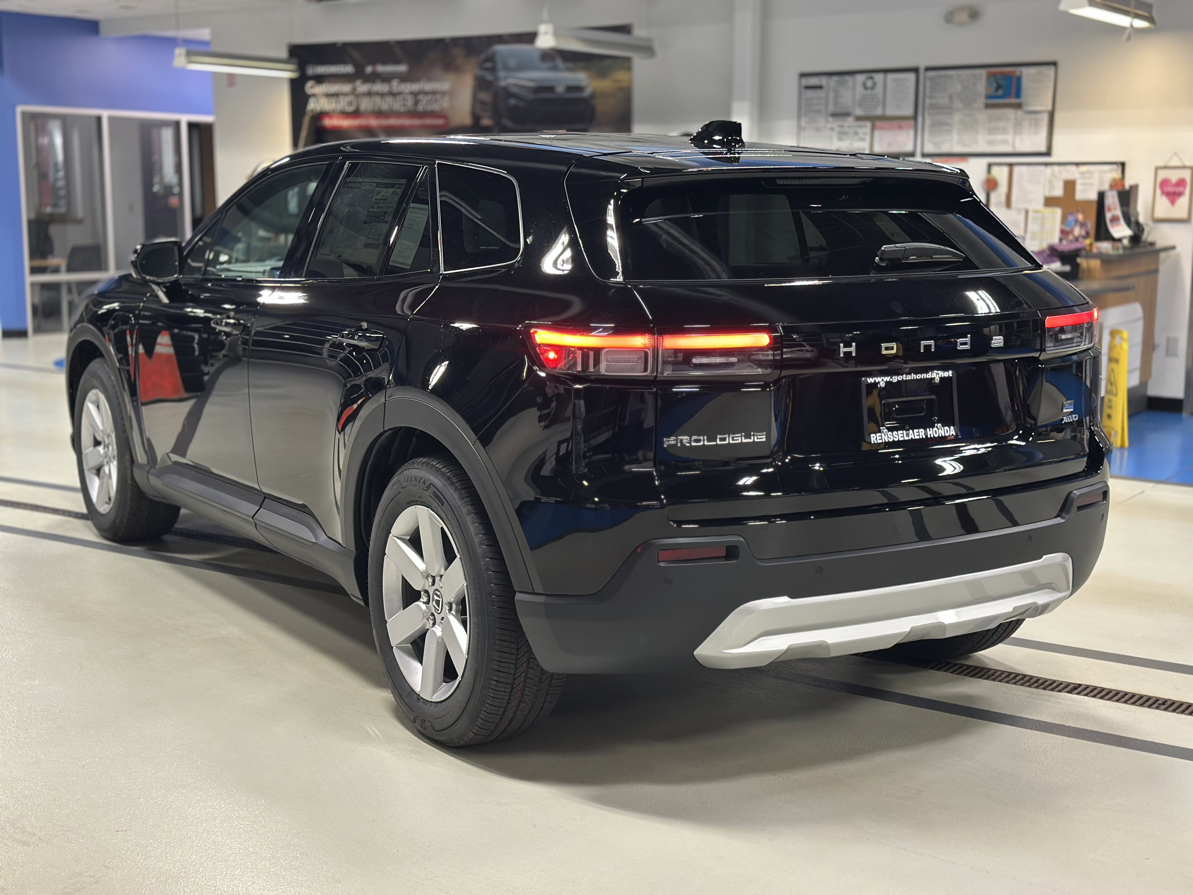 New 2026 Honda Prologue EX image 7