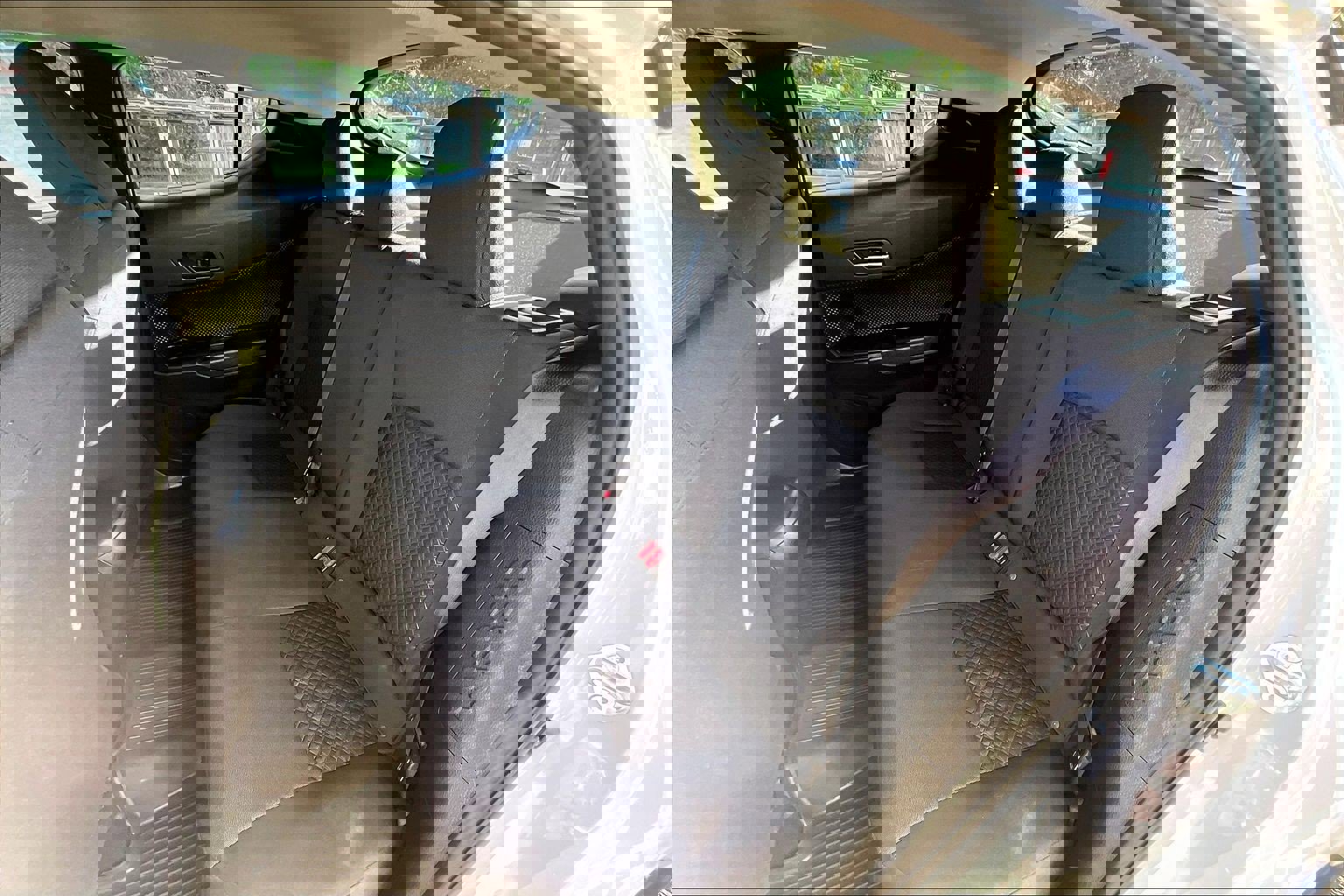 Used 2021 Toyota C-HR LE FWD image 23