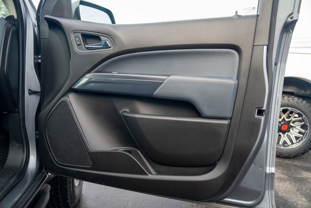 Used 2018 Chevrolet Colorado Z71 image 11
