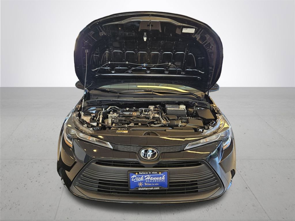 Used 2024 Toyota Corolla LE image 4