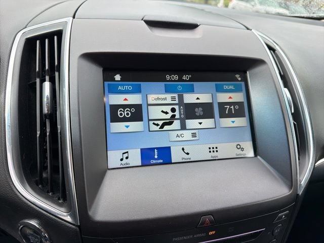 Used 2018 Ford Edge Titanium AWD/4WD image 11
