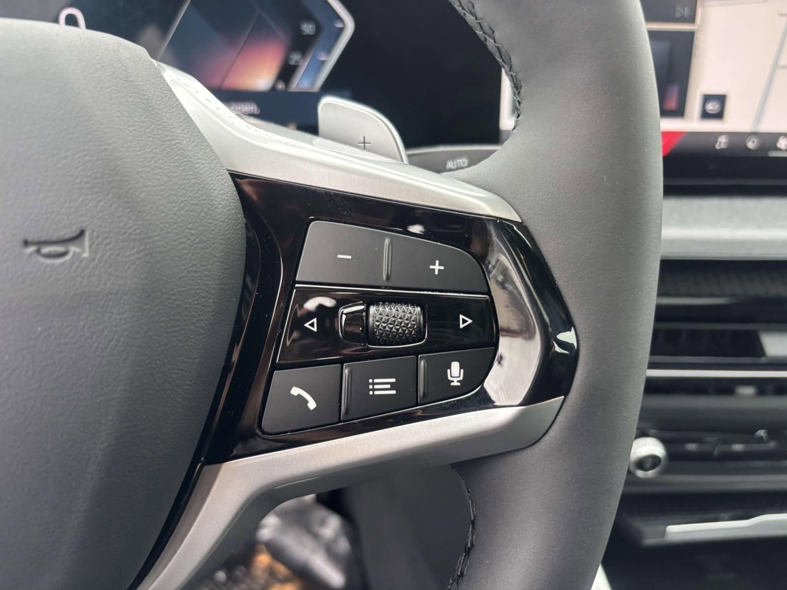 New 2026 BMW 330i xDrive Sedan w/ Premium Package image 18