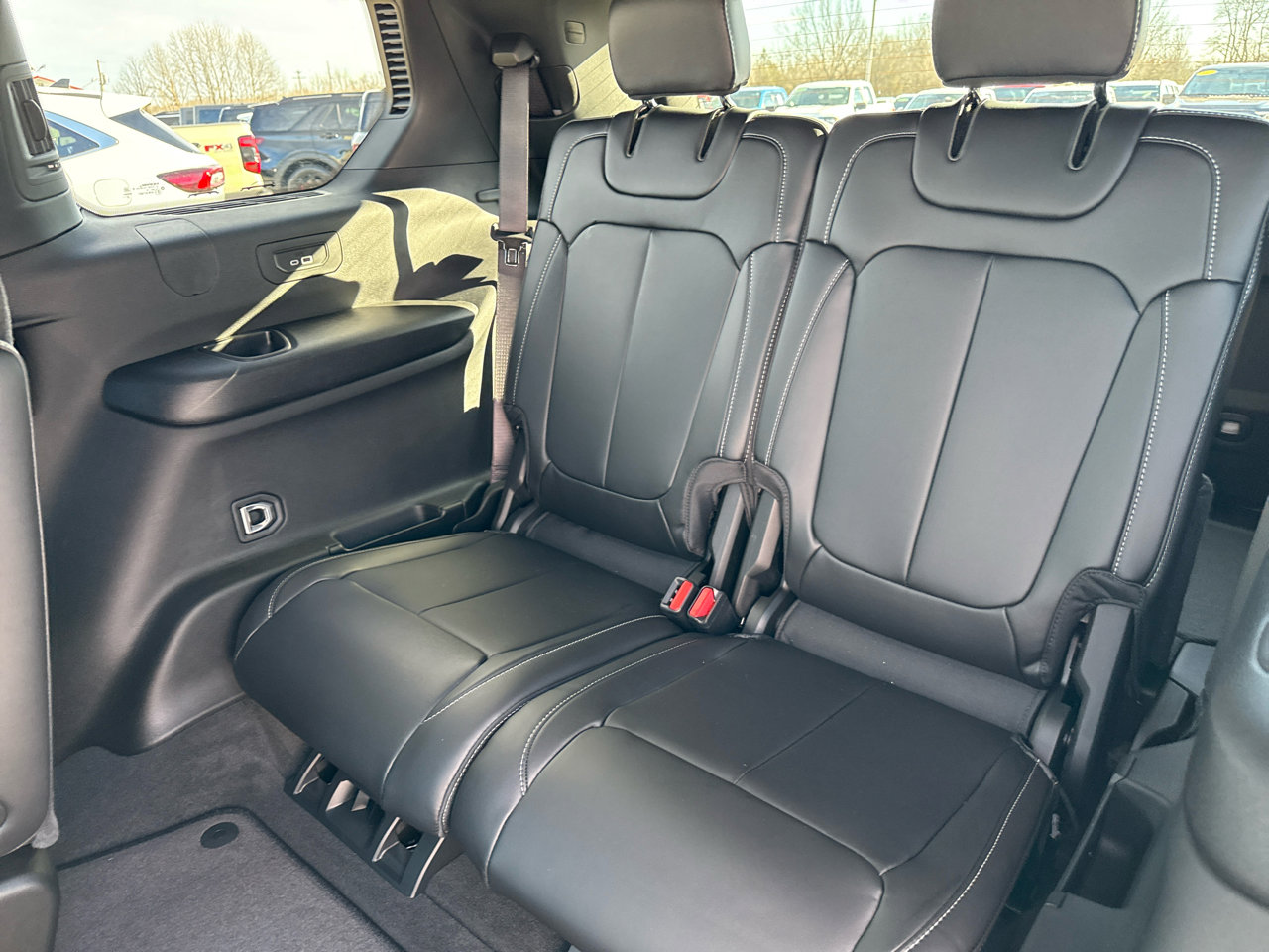 New 2025 Jeep Grand Cherokee L Limited image 28