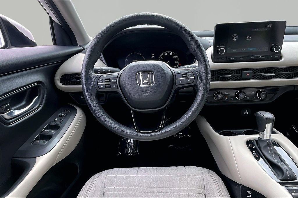 Certified 2024 Honda HR-V LX image 8