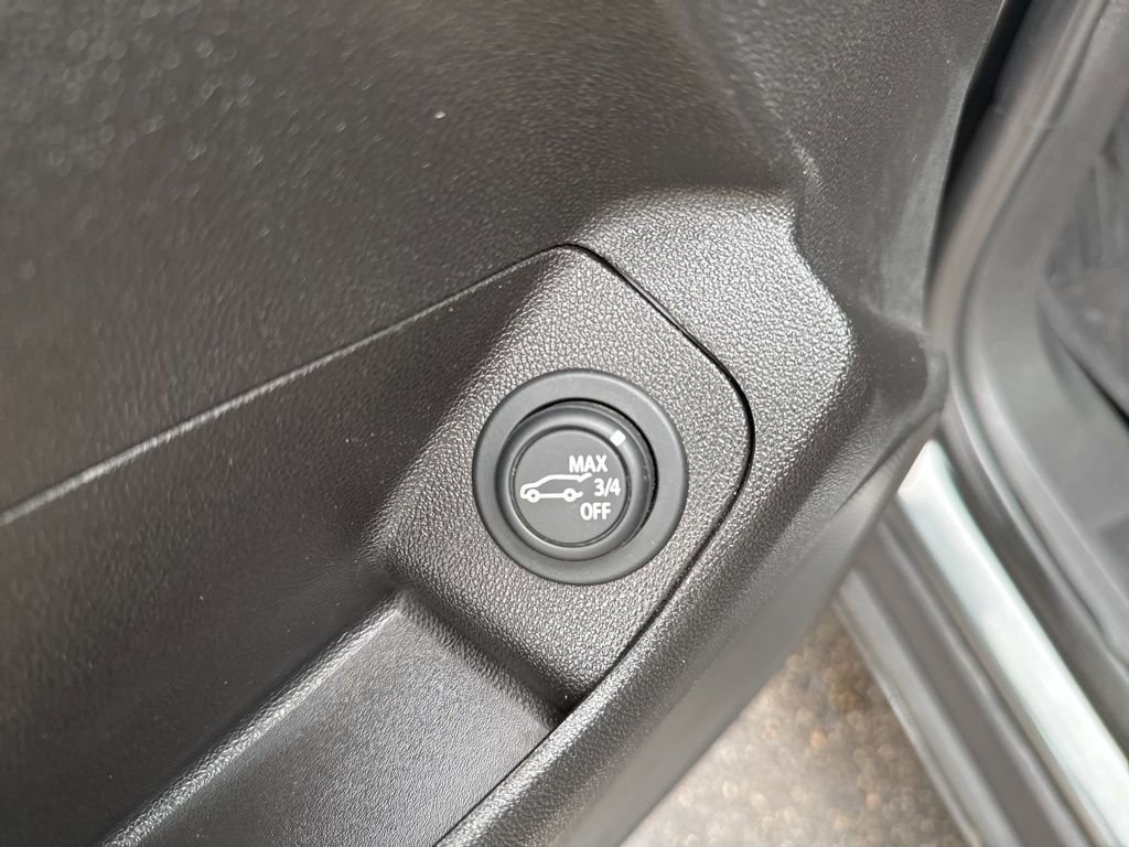 Used 2020 GMC Terrain SLT w/ Preferred Package image 35