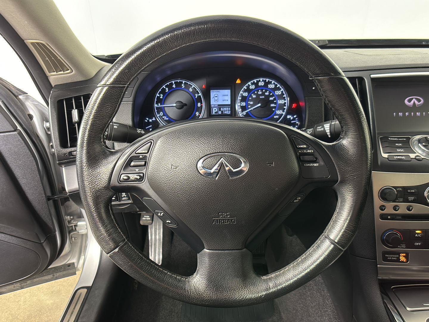 Used 2013 INFINITI G37 x Sedan w/ Premium Pkg AWD/4WD image 26