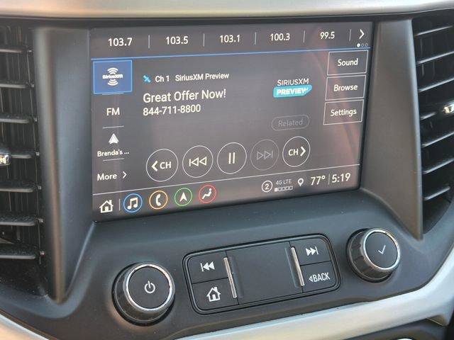 Certified 2022 GMC Acadia SLT w/ Technology Package image 22