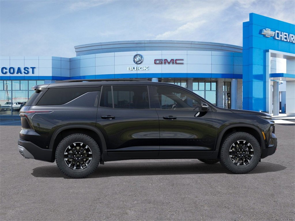 New 2026 Chevrolet Traverse Z71 w/ Enhanced Driving Package image 5