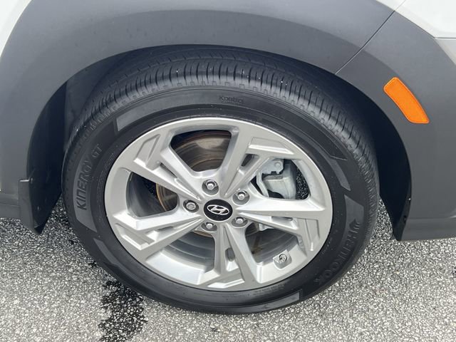 Certified 2023 Hyundai Kona SEL w/ Convenience Package image 13