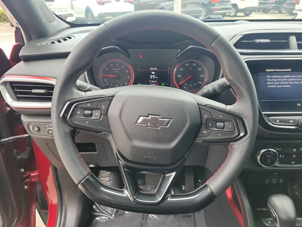 Used 2021 Chevrolet TrailBlazer RS w/ Technology Package FWD image 26