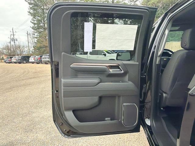 New 2026 Chevrolet Silverado 1500 LT w/ Convenience Package II AWD/4WD image 29