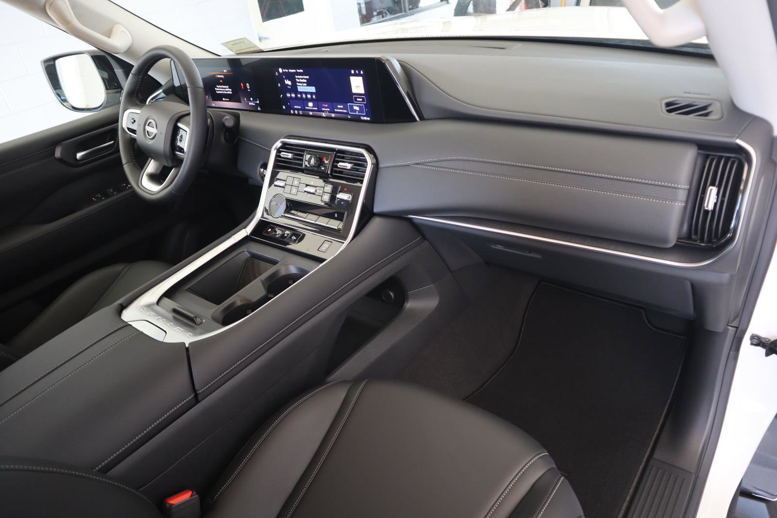 New 2026 Nissan Armada SV image 53