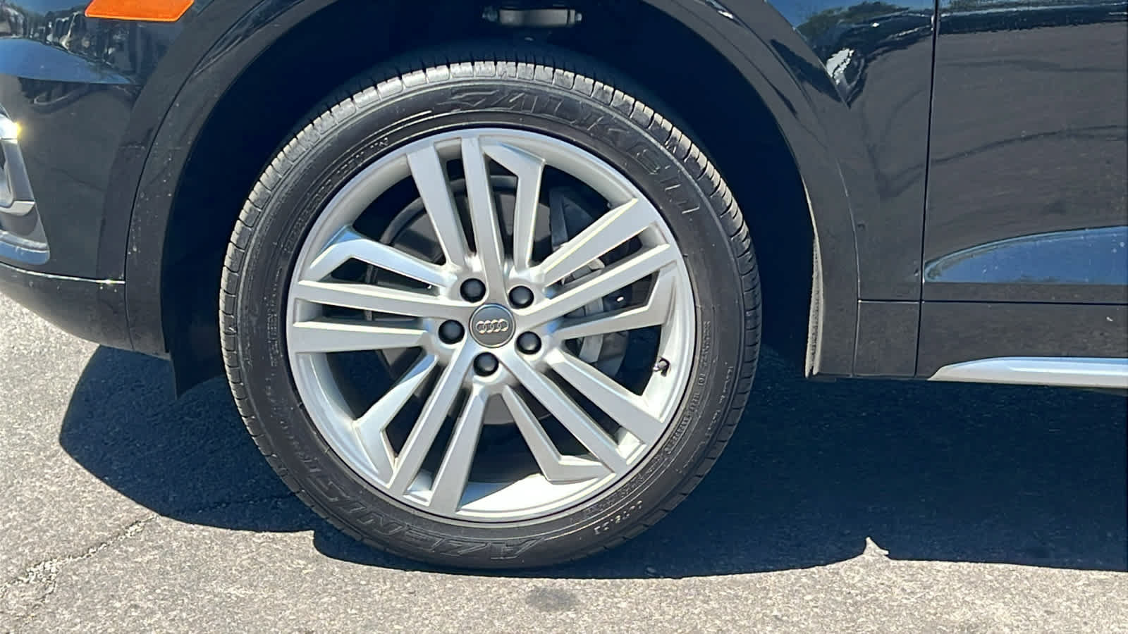Used 2018 Audi Q5 Prestige w/ Prestige Package AWD/4WD image 9