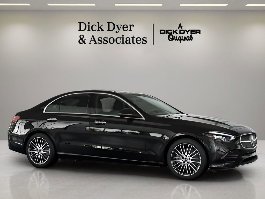 Used 2025 Mercedes-Benz C 300 Sedan image 8