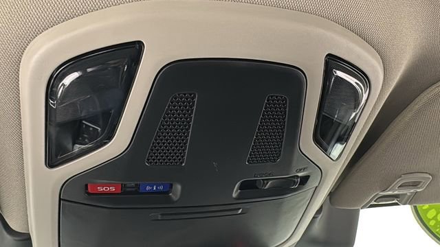 Certified 2025 Subaru Outback Premium image 34