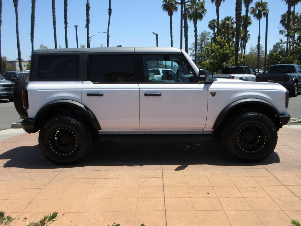 Used 2023 Ford Bronco Badlands AWD/4WD image 5