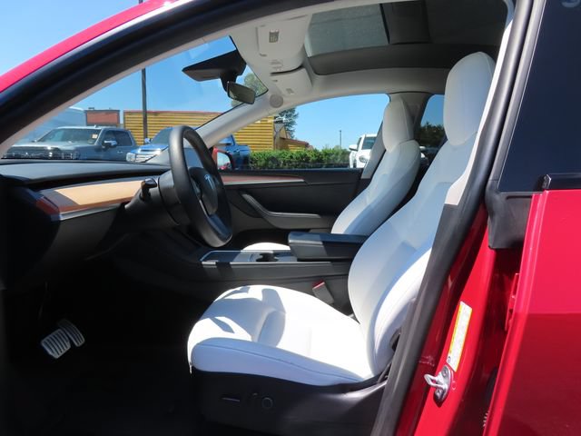 Used 2022 Tesla Model Y Performance AWD/4WD image 13