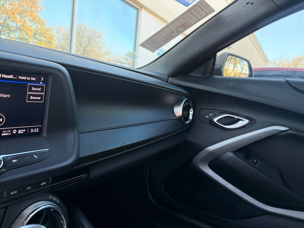 Used 2023 Chevrolet Camaro LT image 25
