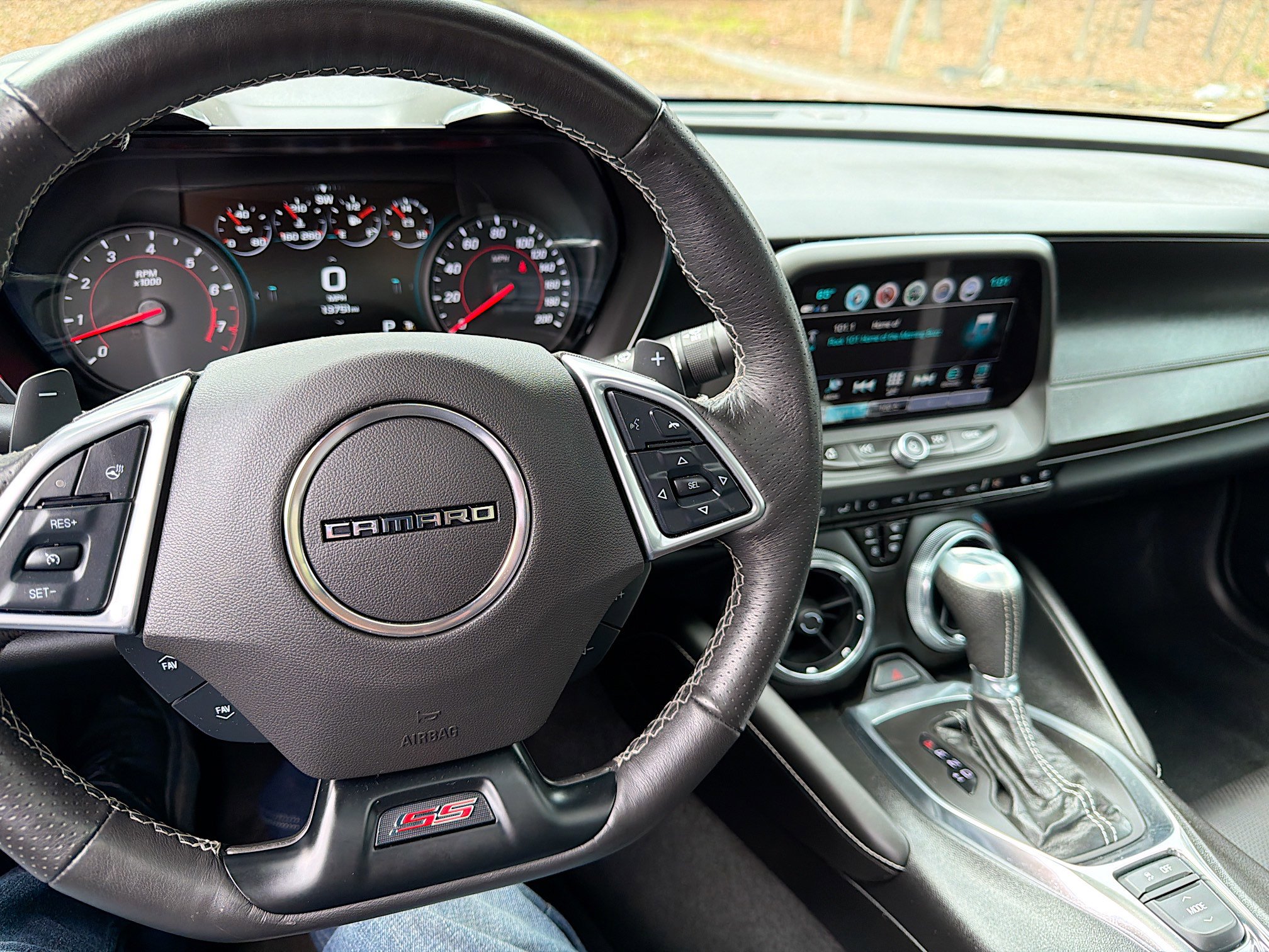 Used 2018 Chevrolet Camaro SS image 22