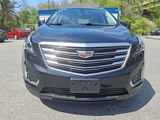 Used 2017 Cadillac XT5 Luxury w/ Driver Awareness Package image 3