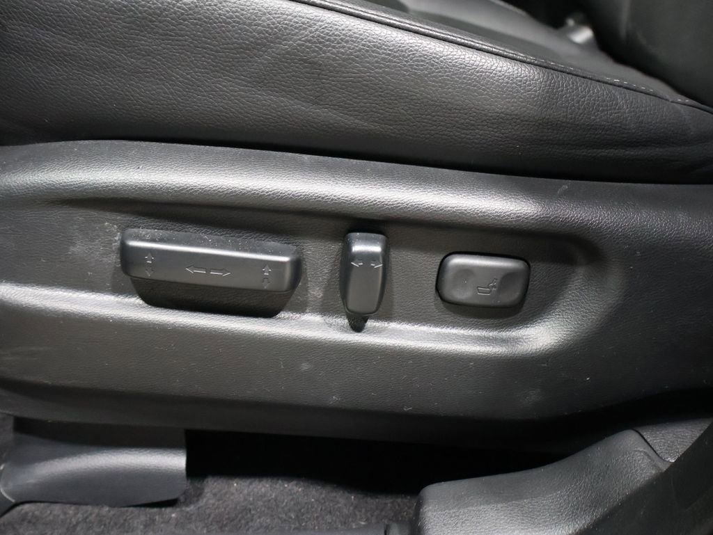 Used 2025 Honda Ridgeline RTL image 13