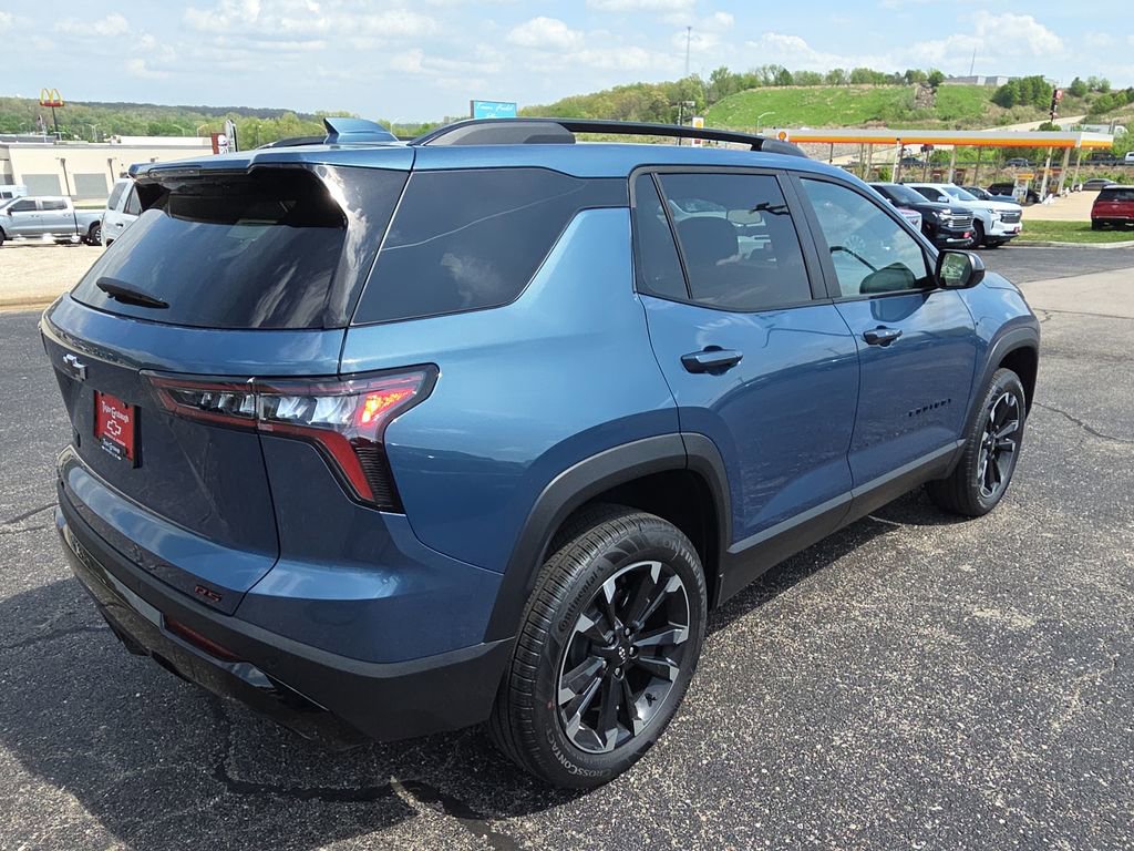 New 2026 Chevrolet Equinox RS w/ Convenience Package III FWD image 8