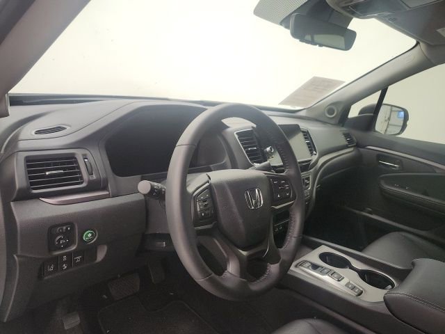 Used 2025 Honda Ridgeline RTL image 12