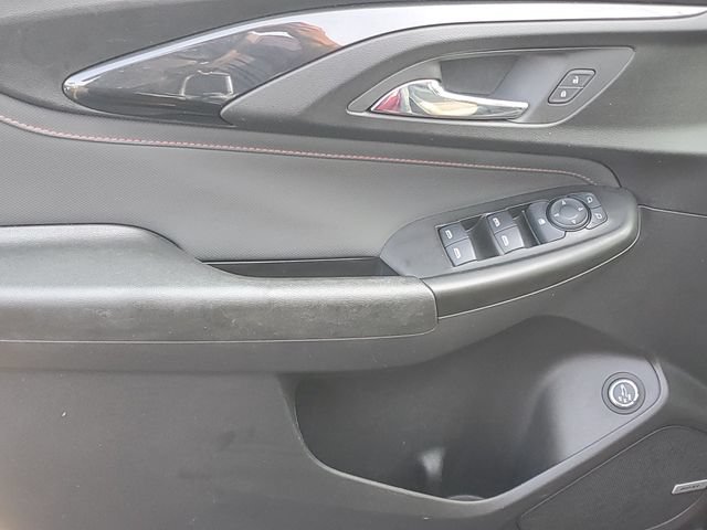Certified 2022 Chevrolet TrailBlazer RS w/ Sun and Liftgate Package AWD/4WD image 16